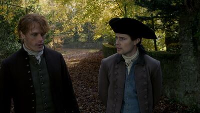 OUTLANDER_-_E3X04_OF_LOST_THINGS_589.jpg