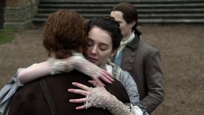 OUTLANDER_-_E3X04_OF_LOST_THINGS_812.jpg