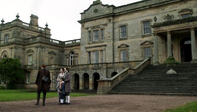 OUTLANDER_-_E3X04_OF_LOST_THINGS_827.jpg
