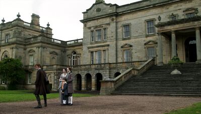 OUTLANDER_-_E3X04_OF_LOST_THINGS_829.jpg