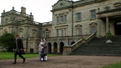 OUTLANDER_-_E3X04_OF_LOST_THINGS_831.jpg