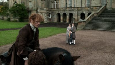 OUTLANDER_-_E3X04_OF_LOST_THINGS_850.jpg