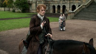 OUTLANDER_-_E3X04_OF_LOST_THINGS_858.jpg