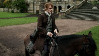 OUTLANDER_-_E3X04_OF_LOST_THINGS_866.jpg