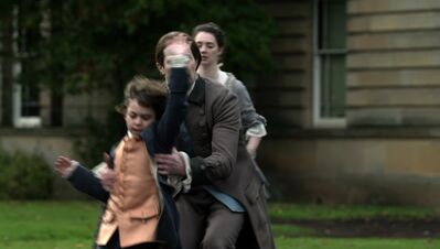 OUTLANDER_-_E3X04_OF_LOST_THINGS_877.jpg