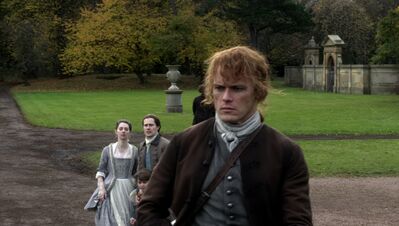 OUTLANDER_-_E3X04_OF_LOST_THINGS_883.jpg