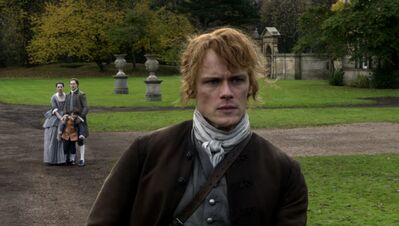 OUTLANDER_-_E3X04_OF_LOST_THINGS_898.jpg