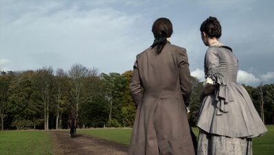 OUTLANDER_-_E3X04_OF_LOST_THINGS_906.jpg
