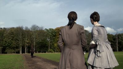 OUTLANDER_-_E3X04_OF_LOST_THINGS_910.jpg