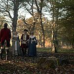 OUTLANDER_-_E3X04_OF_LOST_THINGS_239.jpg