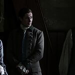 OUTLANDER_-_E3X04_OF_LOST_THINGS_320.jpg