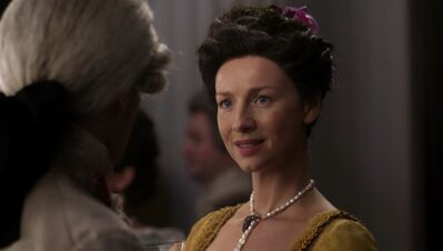 OUTLANDER_-_E3X12_THE_BAKRA_367.jpg