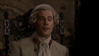 OUTLANDER_-_E3X13_EYE_OF_THE_STORM_250.jpg