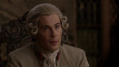 OUTLANDER_-_E3X13_EYE_OF_THE_STORM_313.jpg