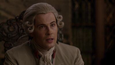 OUTLANDER_-_E3X13_EYE_OF_THE_STORM_325.jpg