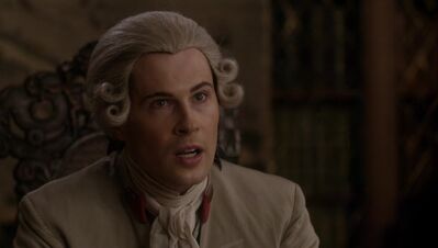 OUTLANDER_-_E3X13_EYE_OF_THE_STORM_327.jpg