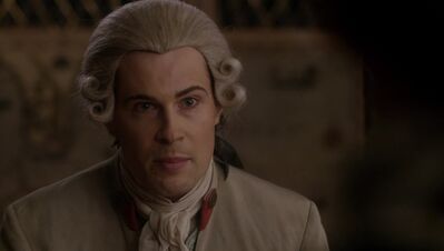 OUTLANDER_-_E3X13_EYE_OF_THE_STORM_349.jpg