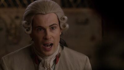 OUTLANDER_-_E3X13_EYE_OF_THE_STORM_350.jpg