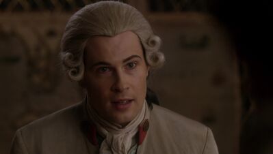 OUTLANDER_-_E3X13_EYE_OF_THE_STORM_376.jpg