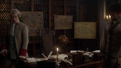 OUTLANDER_-_E3X13_EYE_OF_THE_STORM_443.jpg