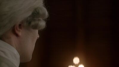 OUTLANDER_-_E3X13_EYE_OF_THE_STORM_512.jpg