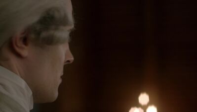 OUTLANDER_-_E3X13_EYE_OF_THE_STORM_518.jpg