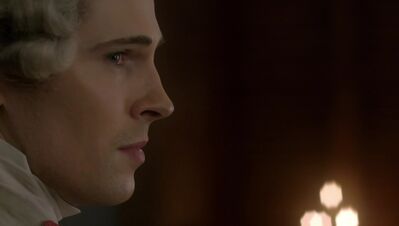 OUTLANDER_-_E3X13_EYE_OF_THE_STORM_525.jpg