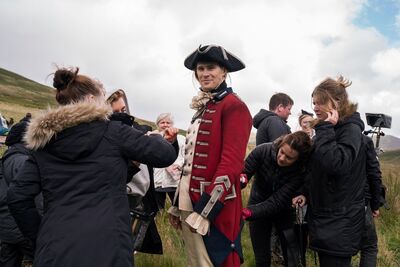 OUTLANDER_-_E3X03_ALL_DEBTS_PAID_STILLS_0015.jpg