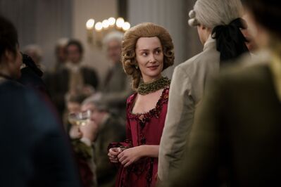 OUTLANDER_-_E3X12_EYE_OF_THE_STORM_STILLS_0002.jpg