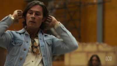 BARONS_-_E1X05_SWELL_INCREASING_CONDITIIONS_FINE_299.jpg