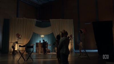 BARONS_-_E1X05_SWELL_INCREASING_CONDITIIONS_FINE_772.jpg