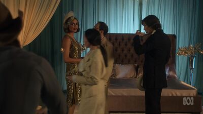 BARONS_-_E1X05_SWELL_INCREASING_CONDITIIONS_FINE_822.jpg